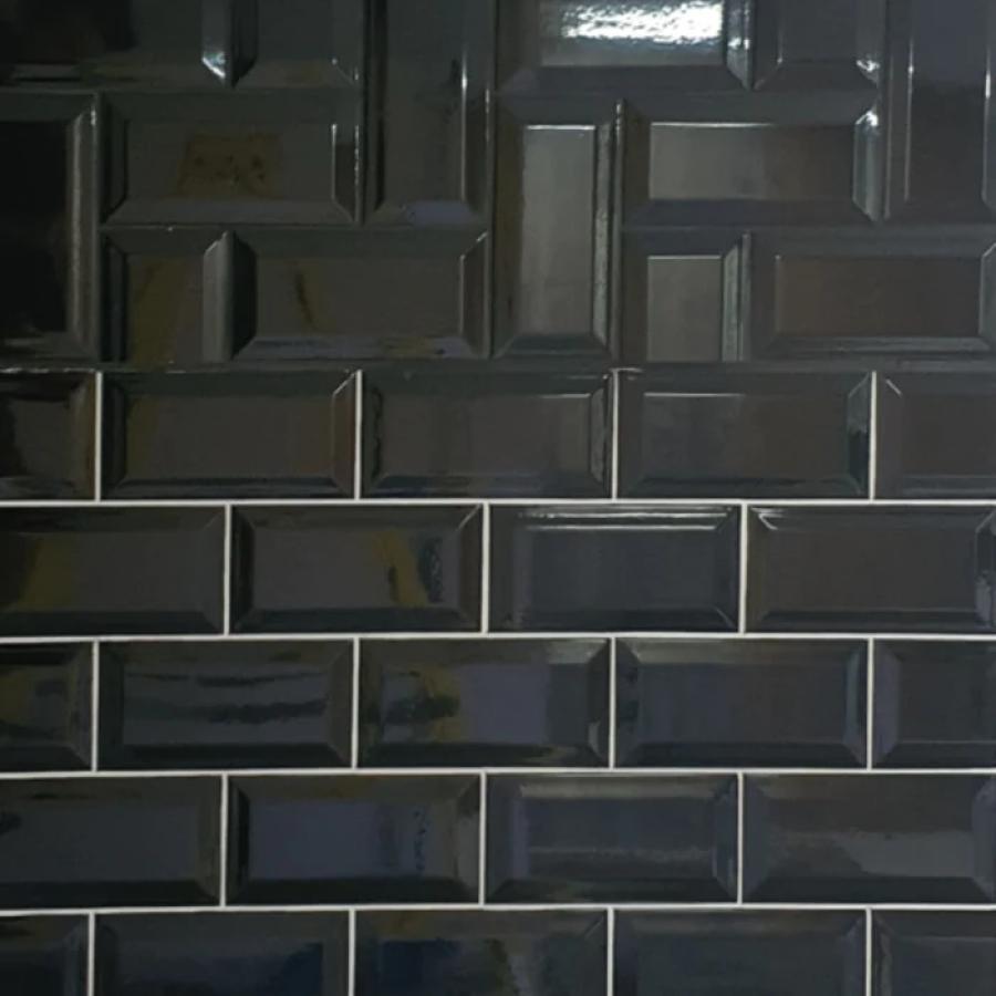 D-I METRO BLACK TILES (1 M2) 50 PCS